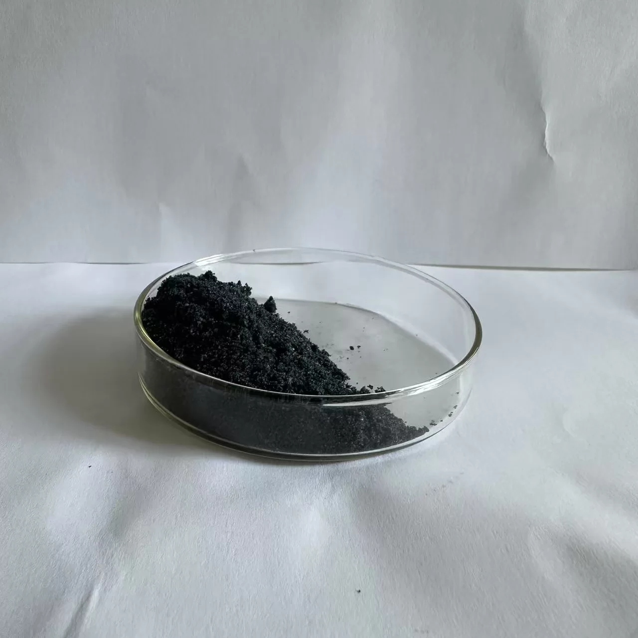 Solid Reducing Agent