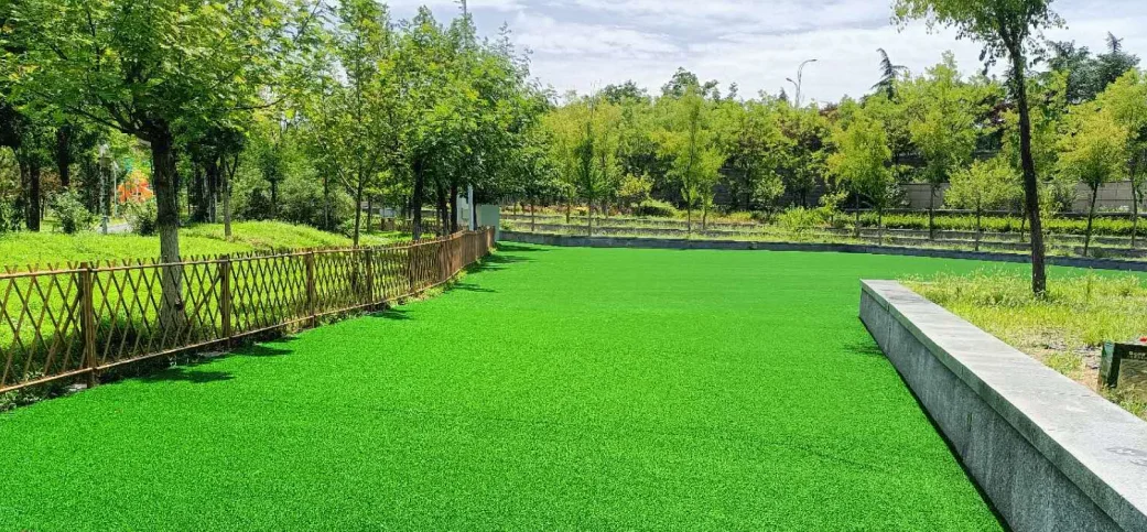 Artificial Carpet Patterns and Designs: How to Match Your Interior Style