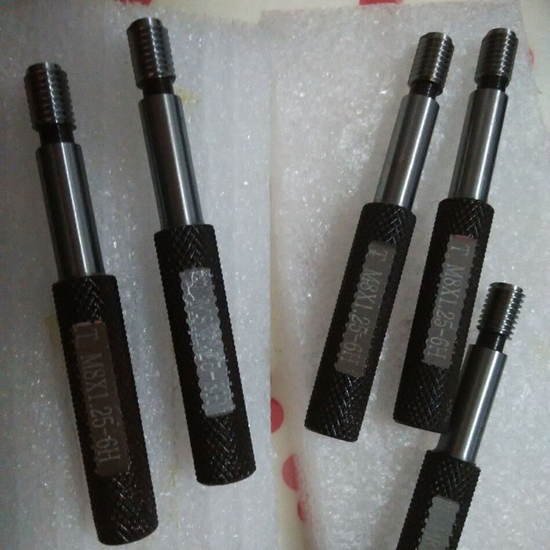 থ্রেড প্লাগ গেজ