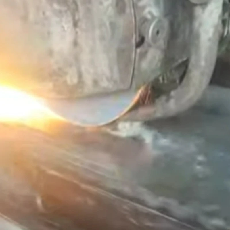 Inclined Shims And Flat Shims Are Being Processed On The Grinding Machine