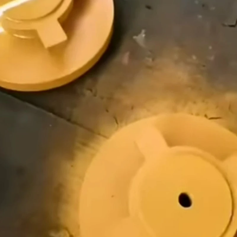 The Shockproof Cushion Iron Of Model 400 Is Being Assembled