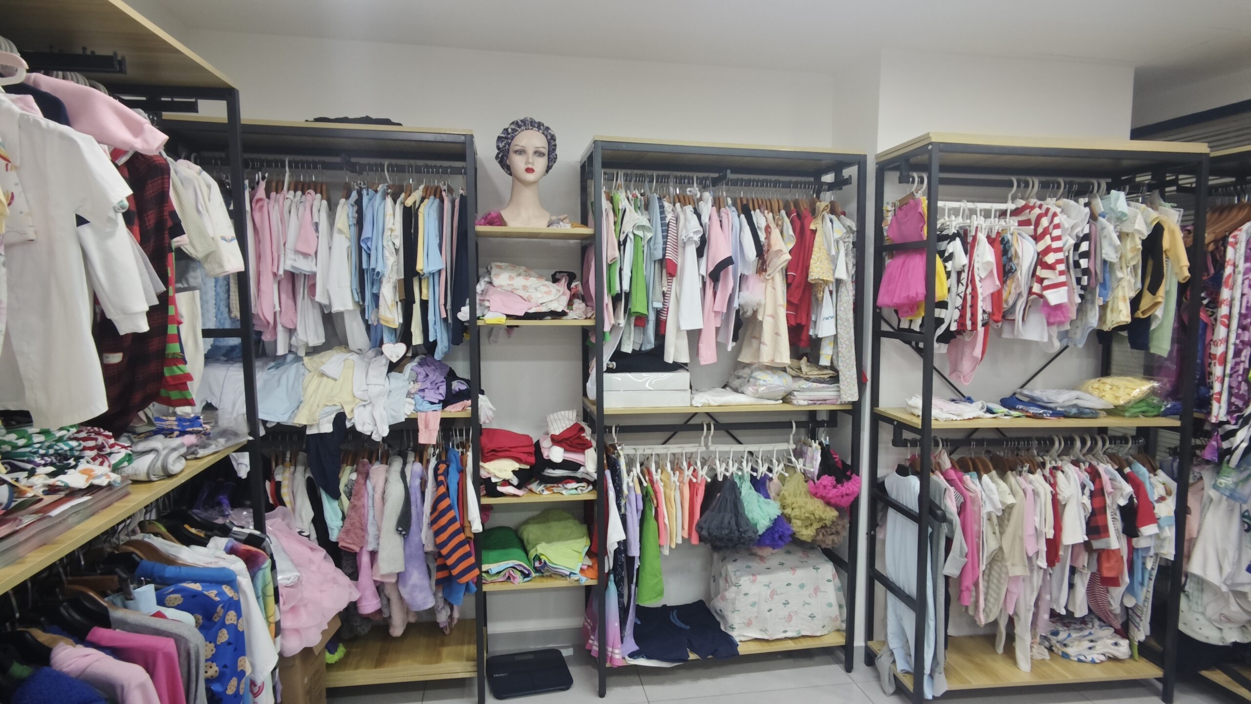 adult wholesale clothing