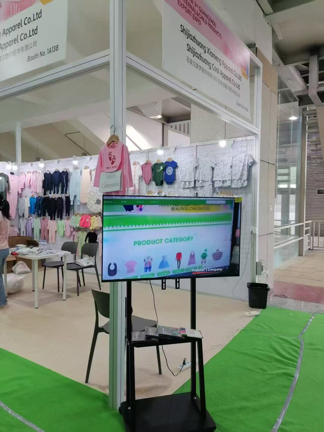 knitted garments manufacturers