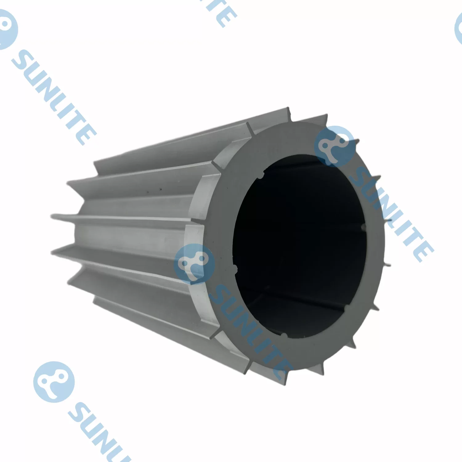 Rubber Roller Brushes for Underwater Robots: A Field Guide