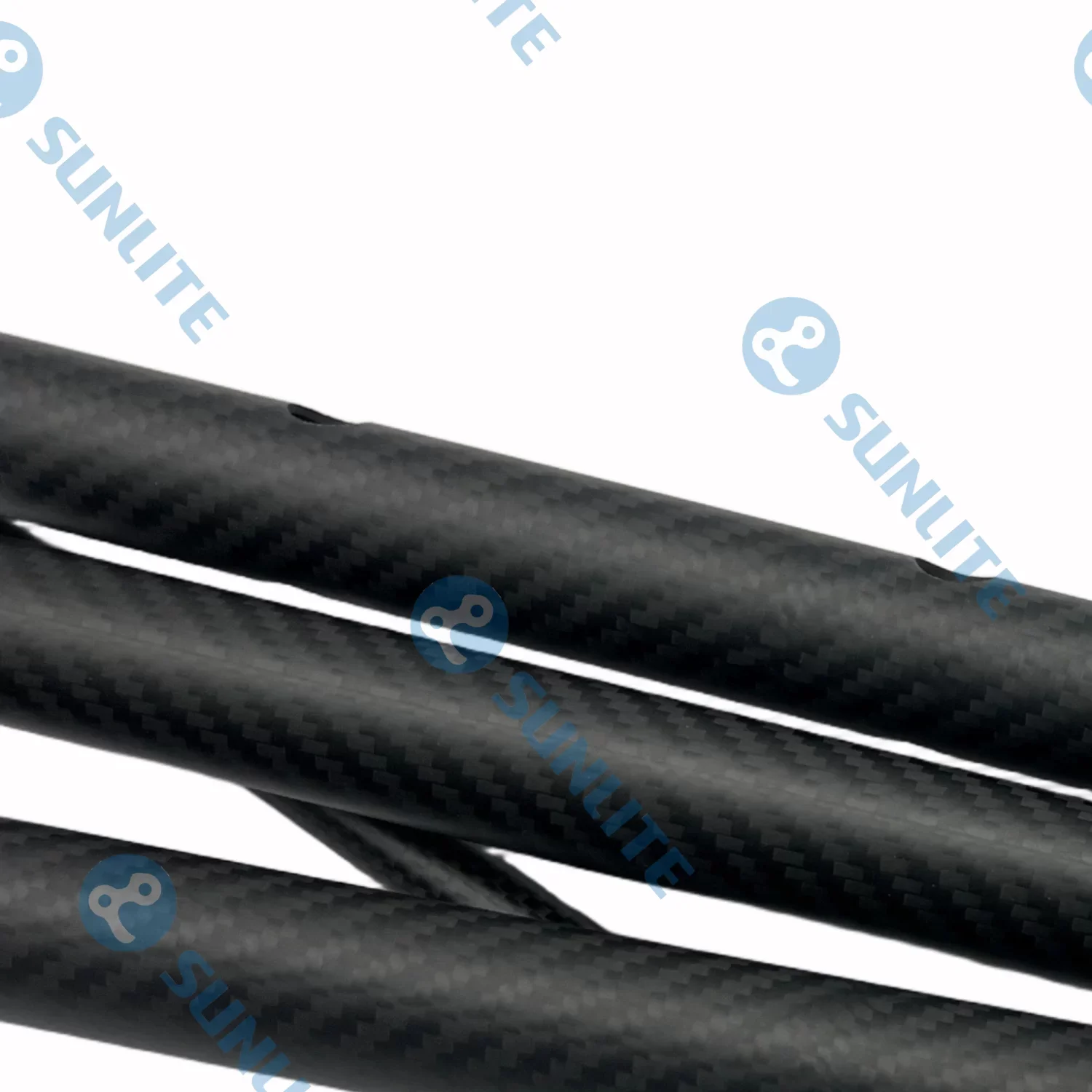 Sự phát triển của cấu trúc công nghiệp và hàng không vũ trụ: Những hiểu biết kỹ thuật từ góc độ vật liệu hiệu suất cao