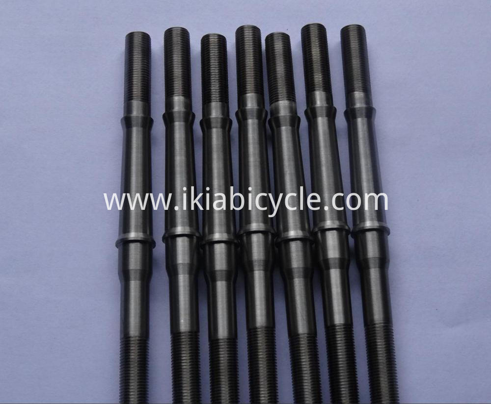 Durable Beautiful Bike BB Axle