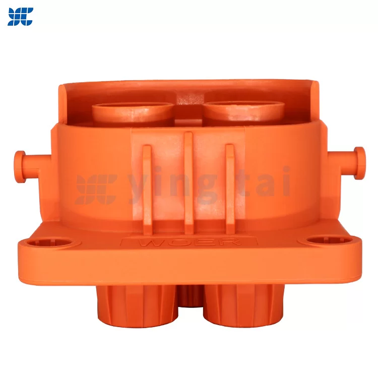 Insulated plastic connectors for wires and conductors Small plastic plug-in accessories Injection molding harness port