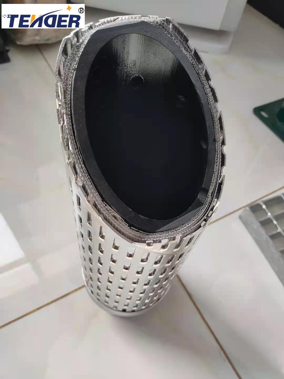 Stainless Steel Mesh Filter Element from Hebei Tengde Metal Wire Mesh Products Co., Ltd