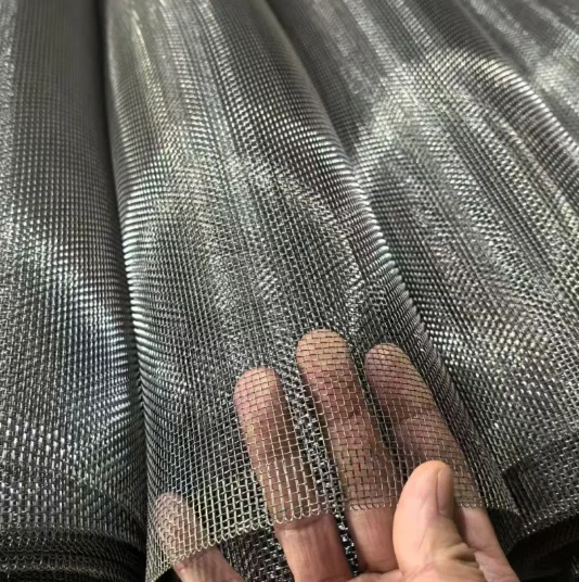 Professional Galvanized Woven Wire Mesh Manufacturer