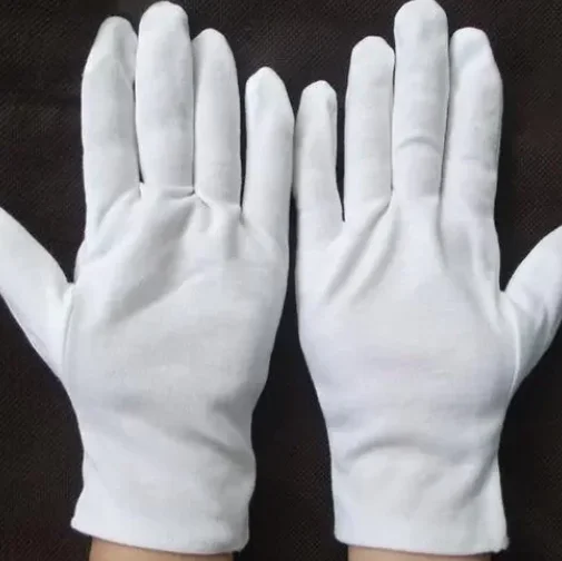 The Complete Guide to Cleaning Gloves and Microfiber Tools for a Spotless Environment