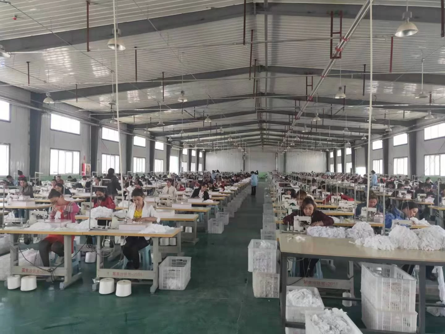 safety gloves manufacturers