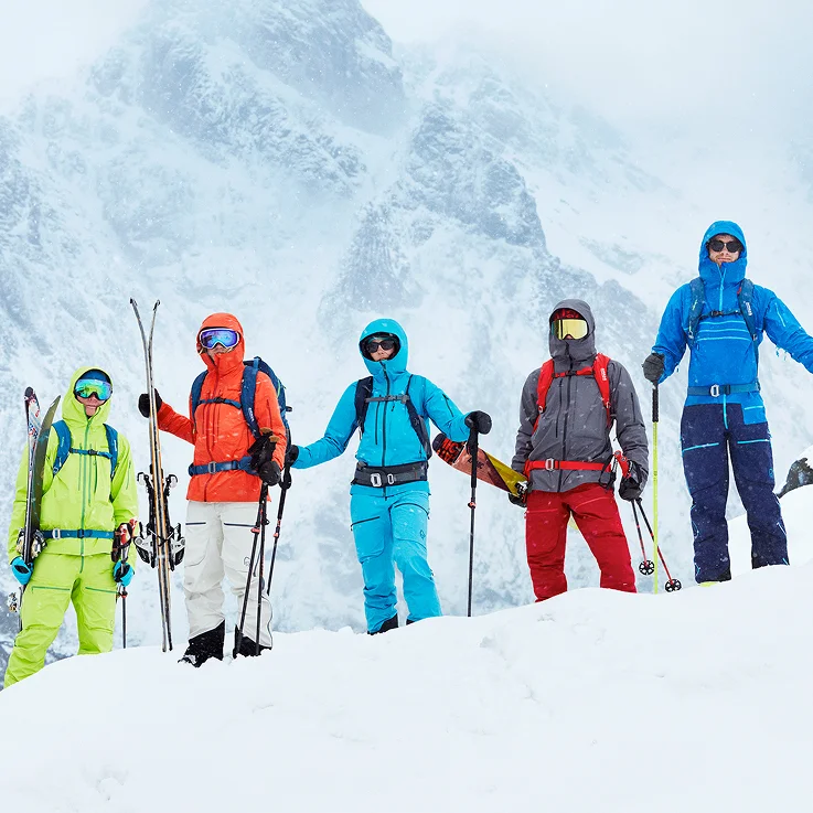 Outdoor Ski Wear — Professional Protective Equipment For Extreme Cold Environments