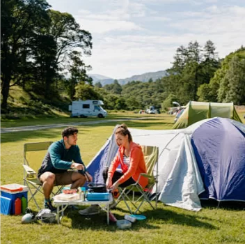 outdoor apparel manufacturers