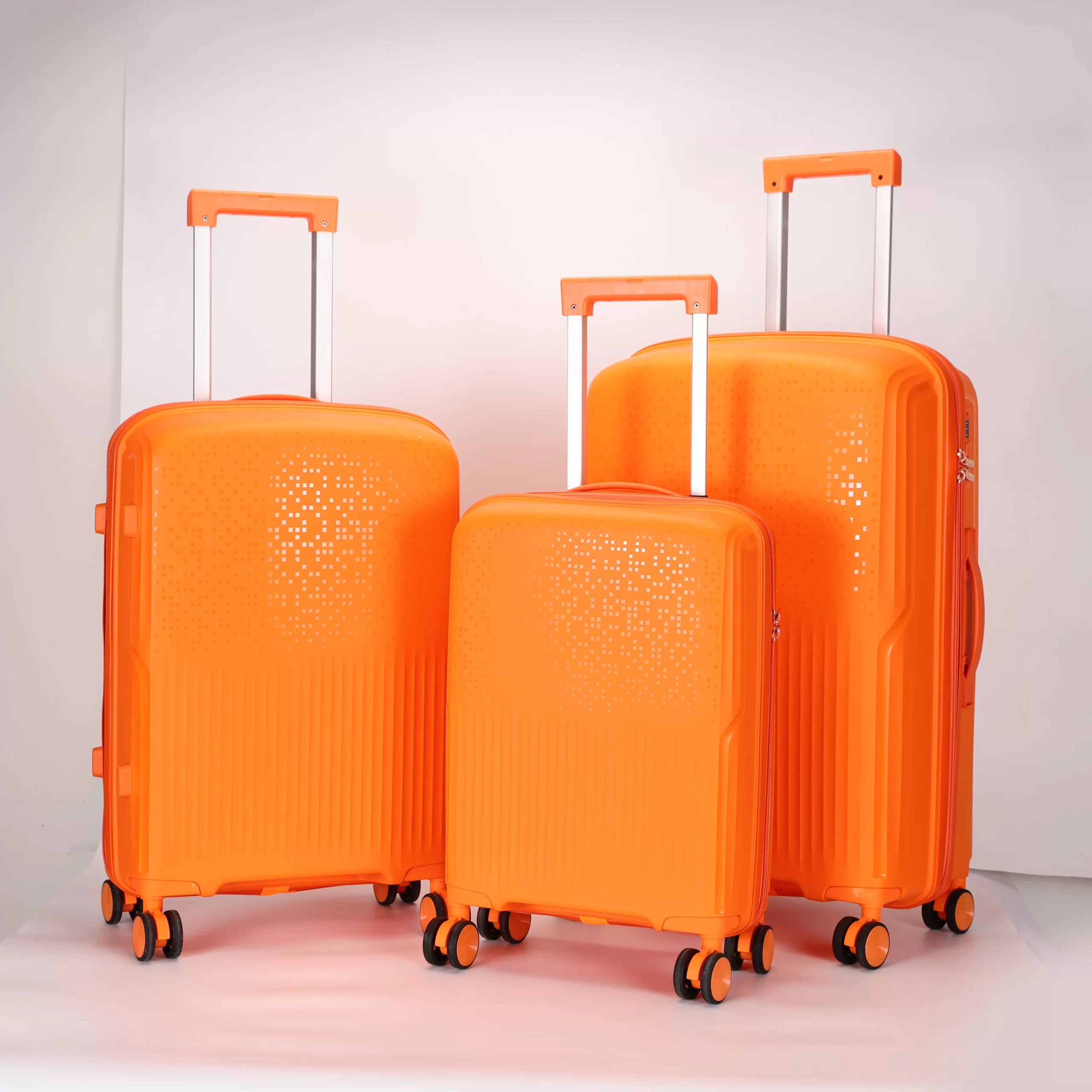 How to Choose High-Quality PP Suitcase Products