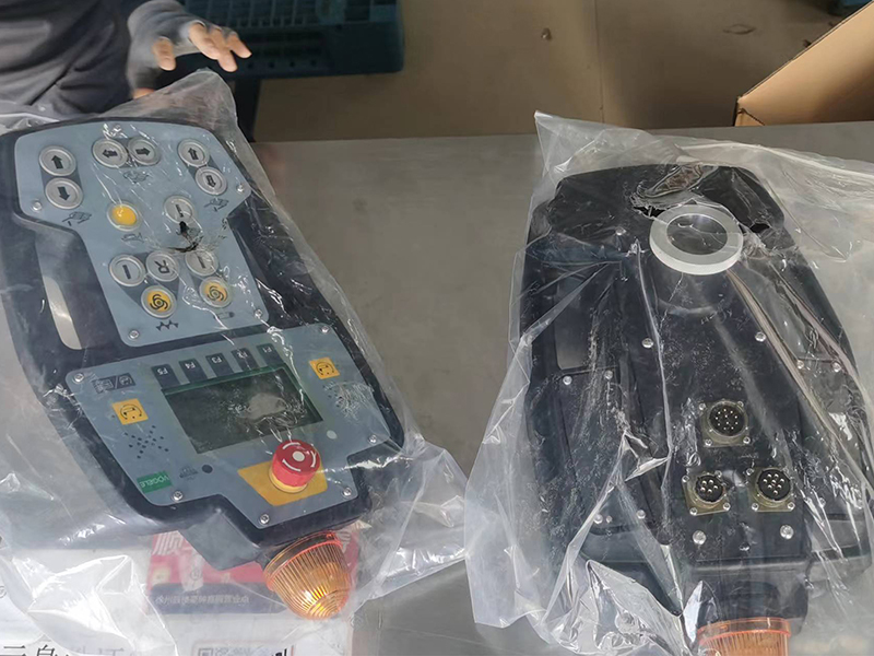 1.ކޮންޓްރޯލް ޕެނަލް-1.