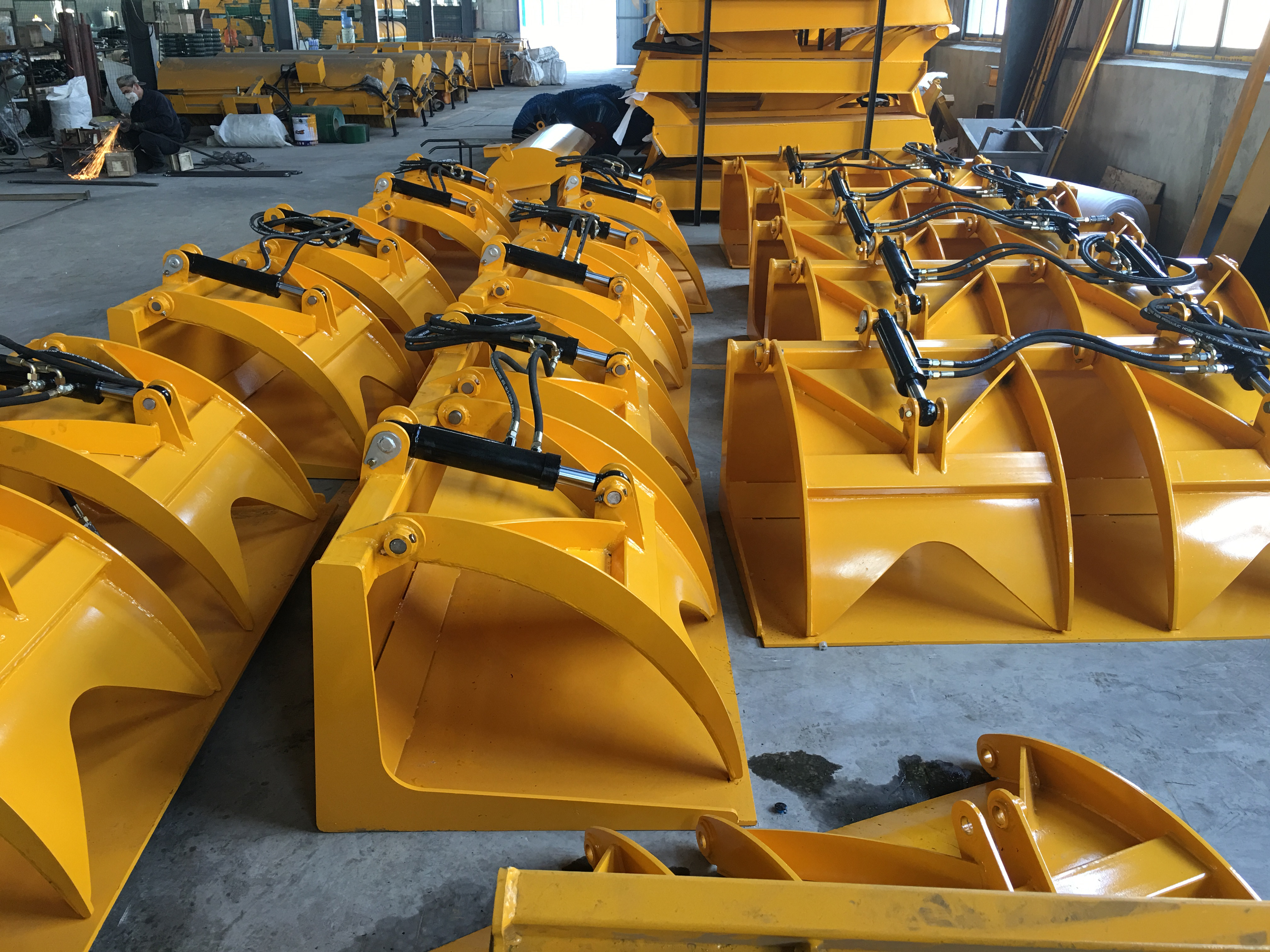 ބާލިދީ ގްރެޕްލްސް (1)