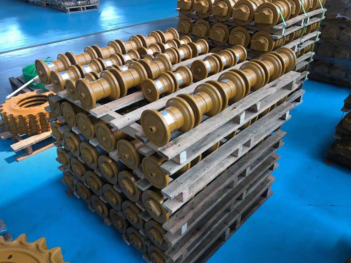 bottom track rollers