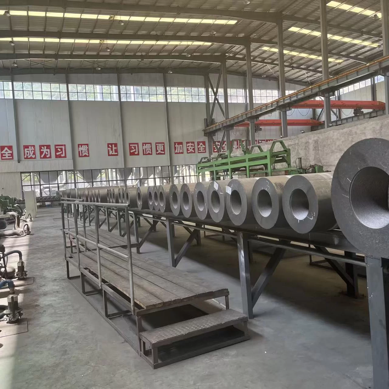 graphite electrode supplier