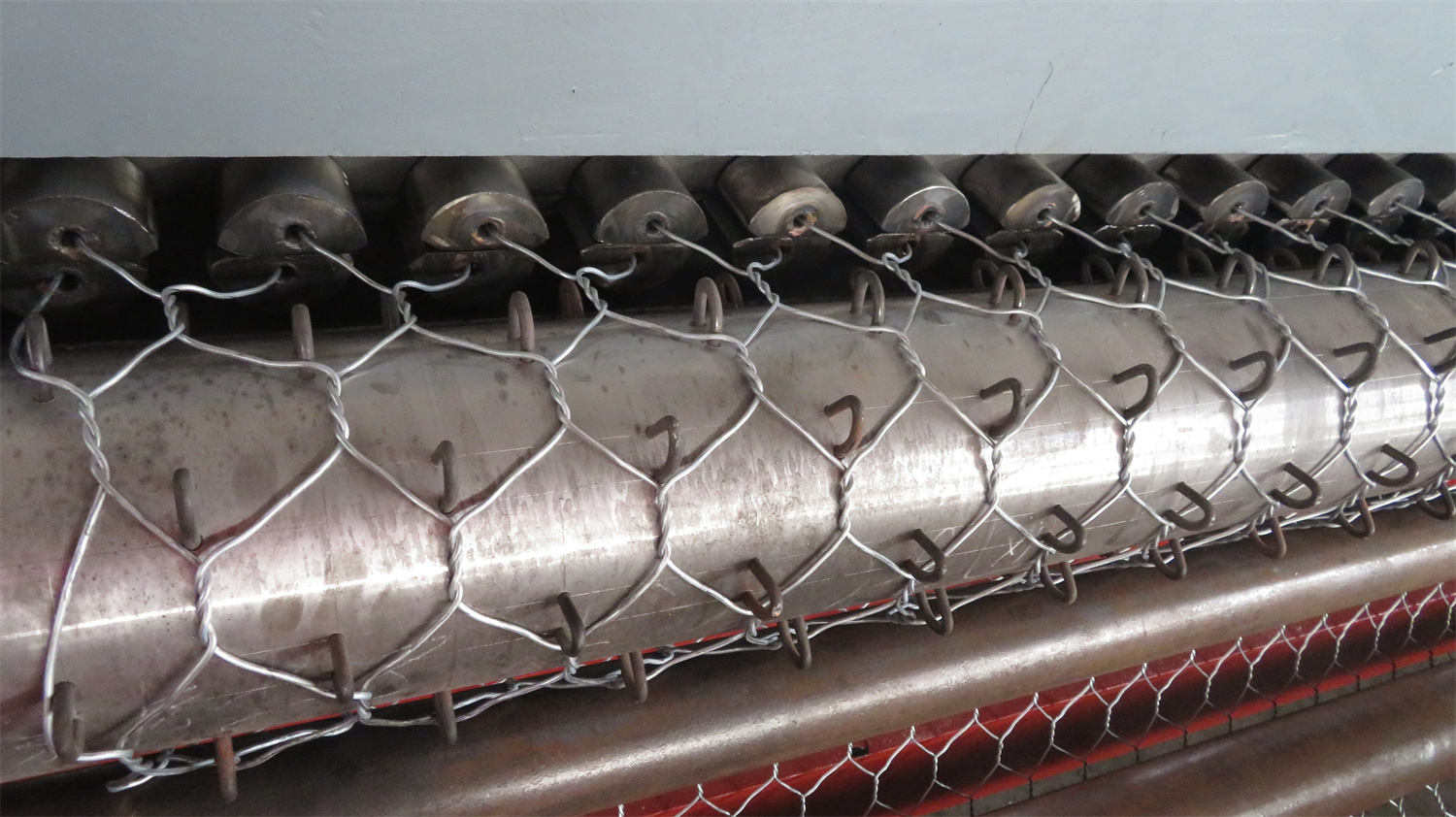 Mesin wire mesh bronjong horizontal