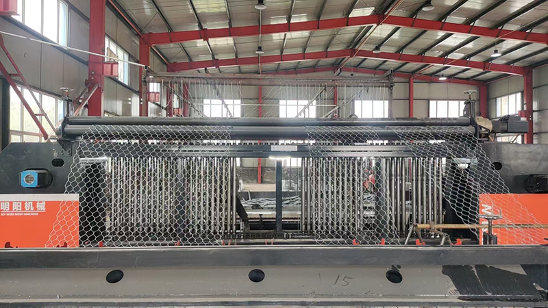 Return visit customer, visit customer factory