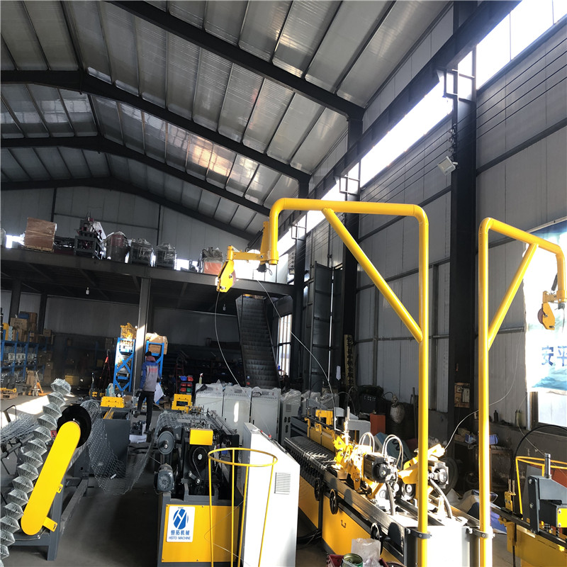 PLC二重ワイヤー全自動チェーンリンクフェンス製造機