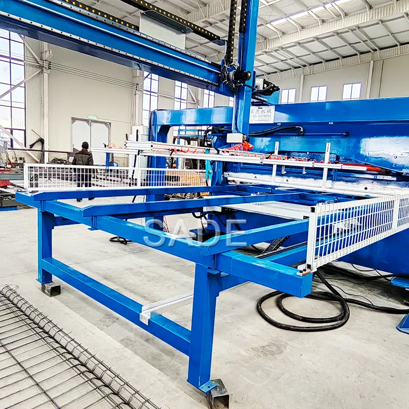 Semi-automatic Fence Welding Machine