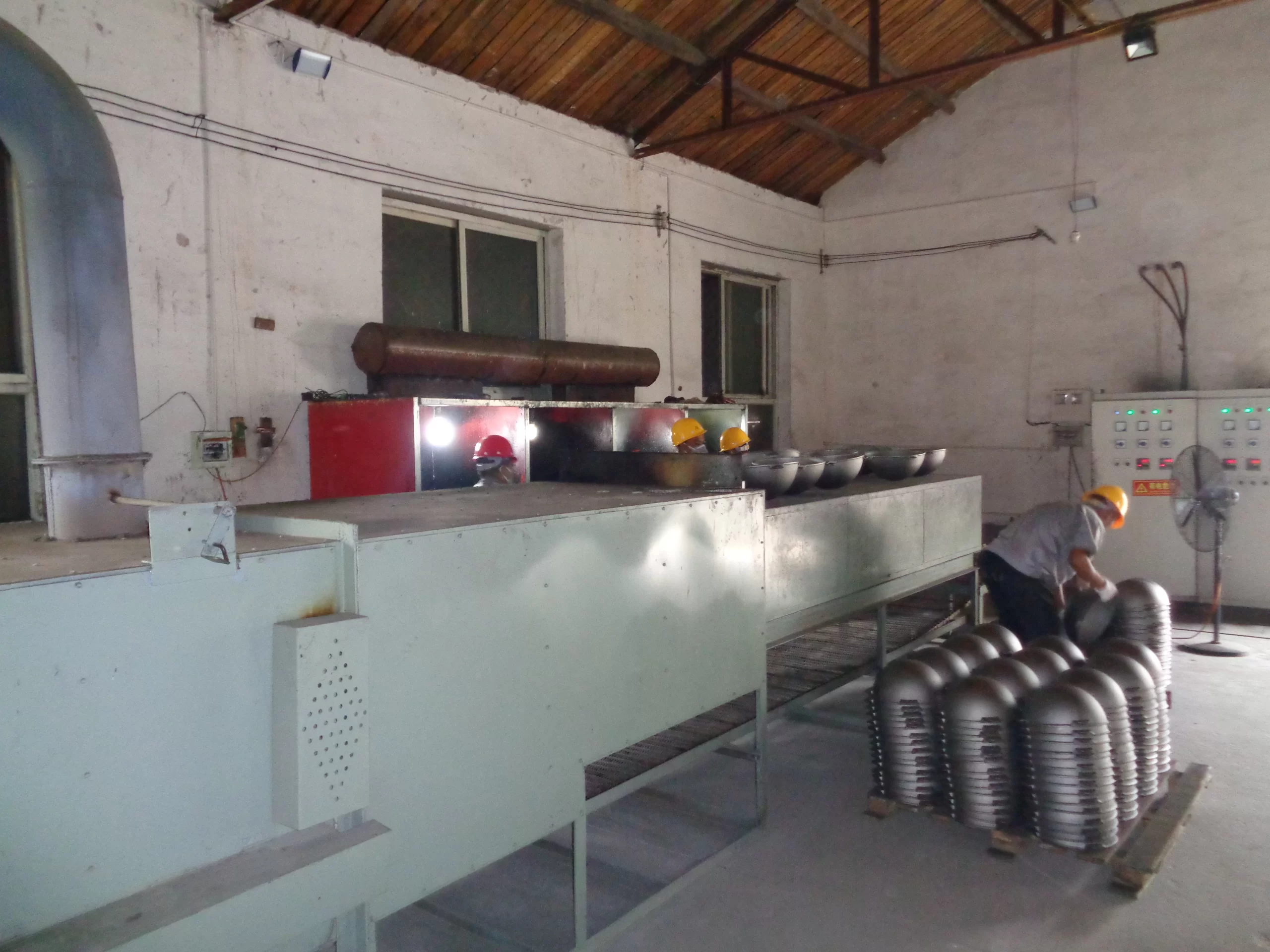 cast iron cookware factory