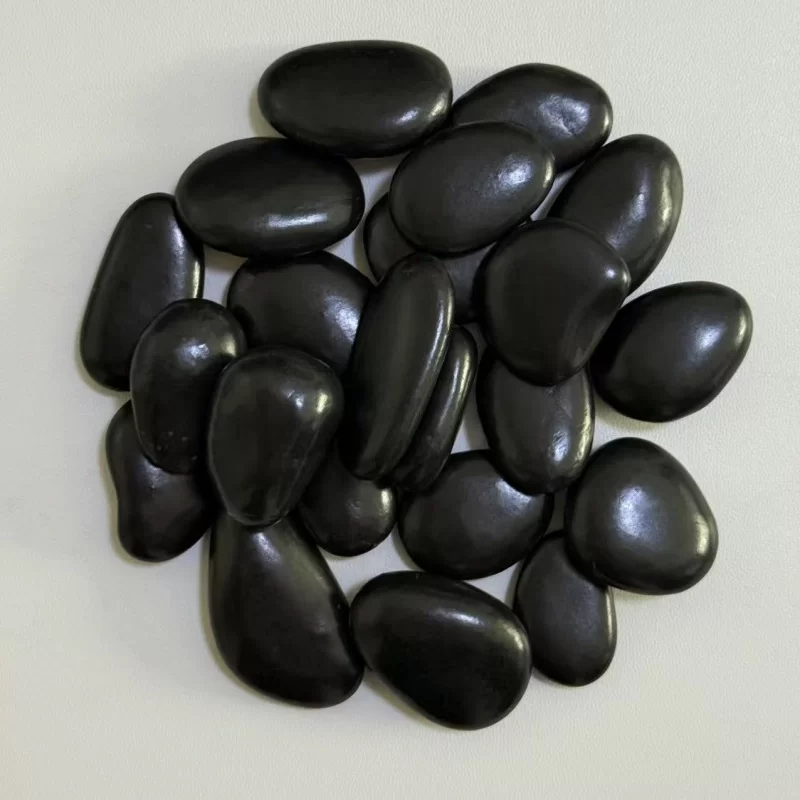 أحجام مختلفة من الحصى الطبيعية لتزيين المناظر الطبيعية في الهواء الطلق