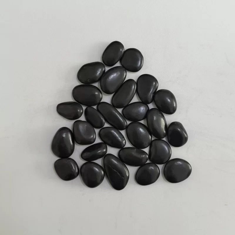 أحجام مختلفة من الحصى الطبيعية لتزيين المناظر الطبيعية في الهواء الطلق