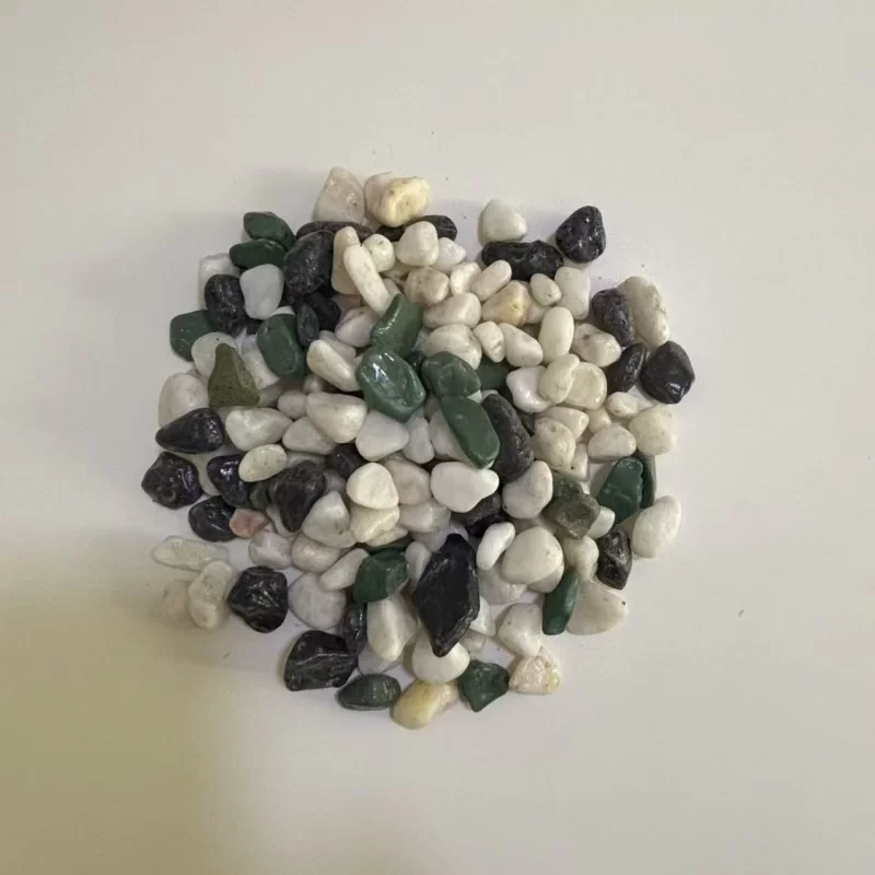 سنگریزه های طبیعی برای سنگفرش منظره و مسیرهای باغ