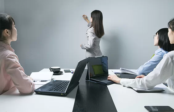 물 처리에 사용되는 화학 물질