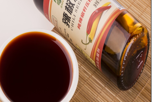 Antimicrobiële effecten van essentiële olie van chilizaad