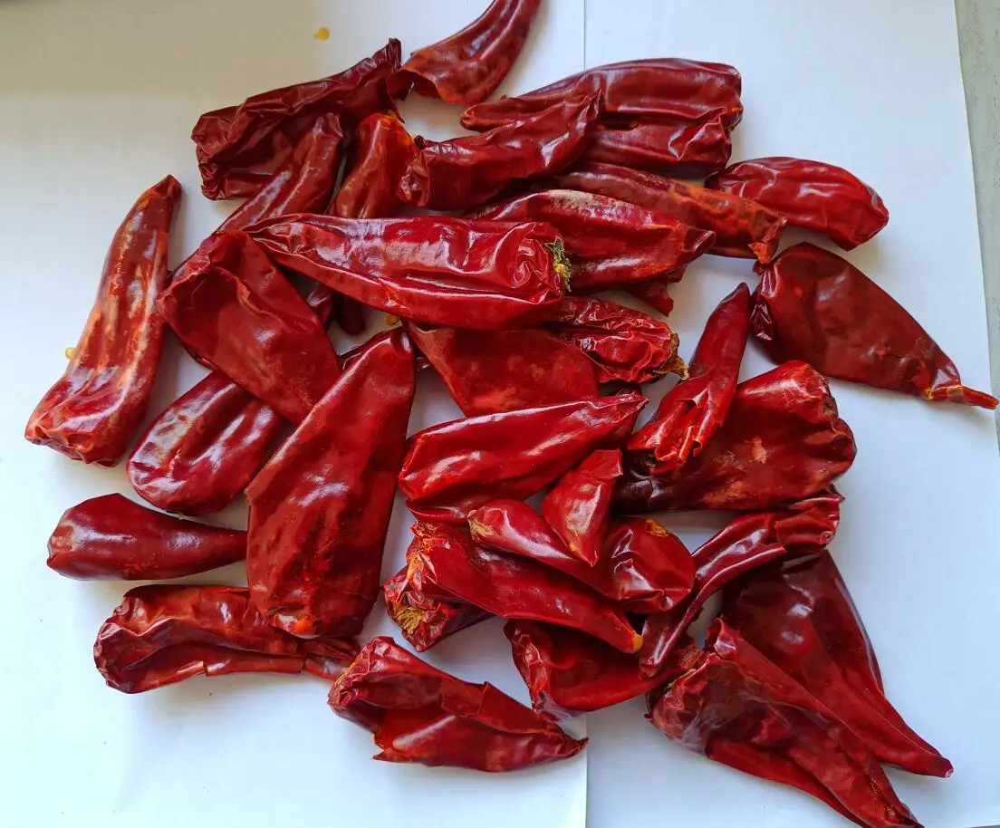 Муфассалтар дар бораи чили гарми хушк