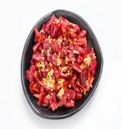 Spicy Crushed Red Pepper: Eng schmaacht Ergänzung zu Ärem Pantry