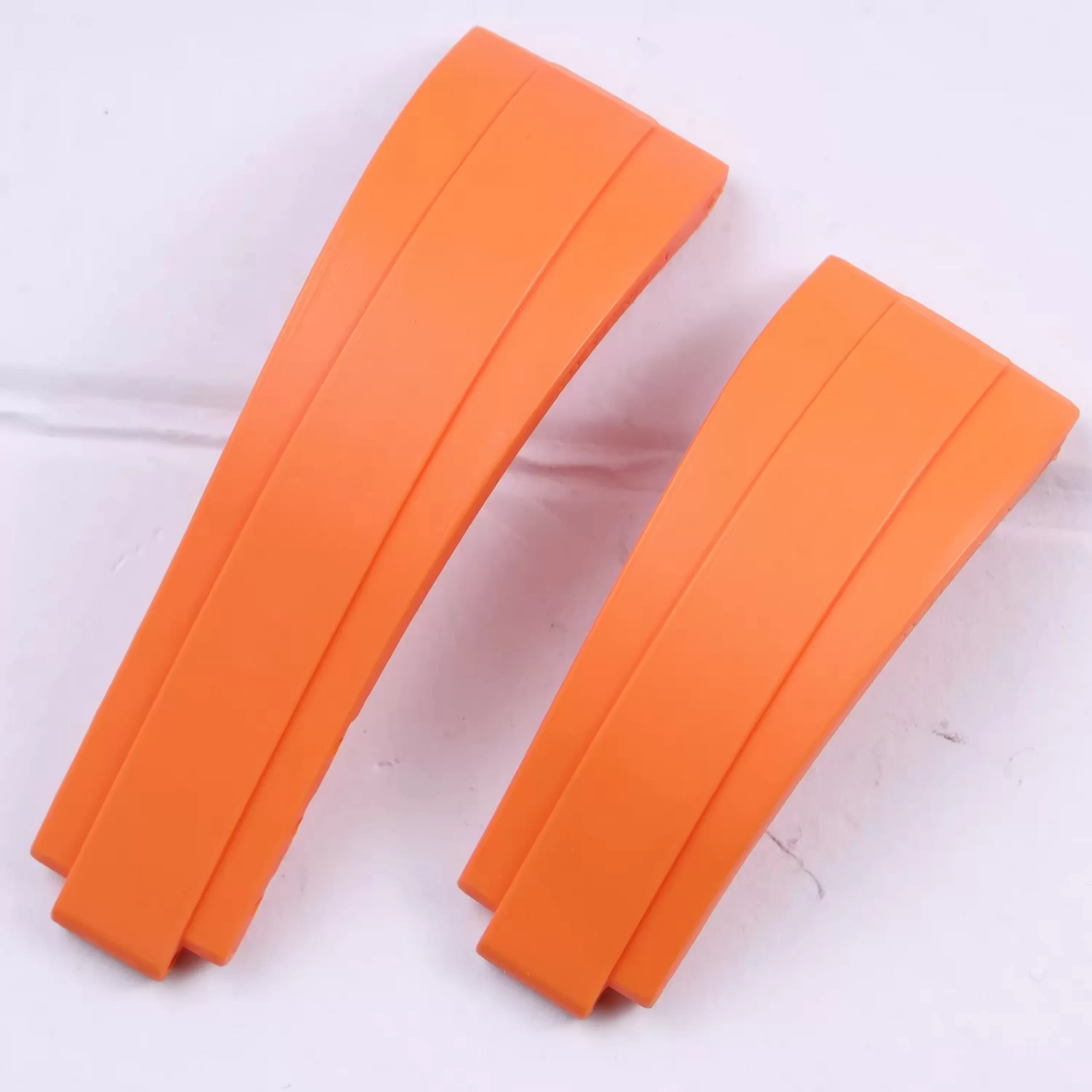 Custom Logo Rubber Watchband 20mm