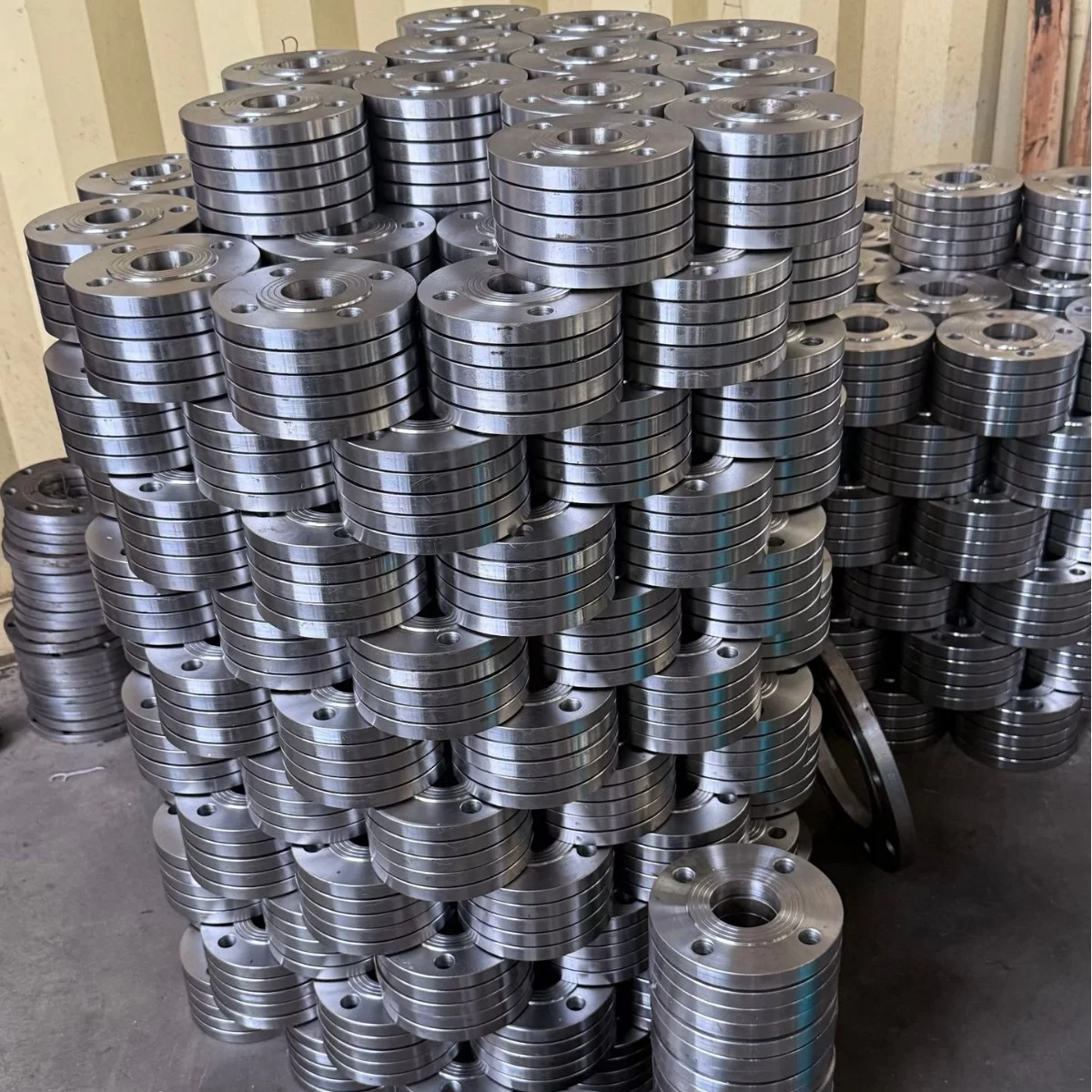 API Flanges: Backbone of Global Energy Infrastructure