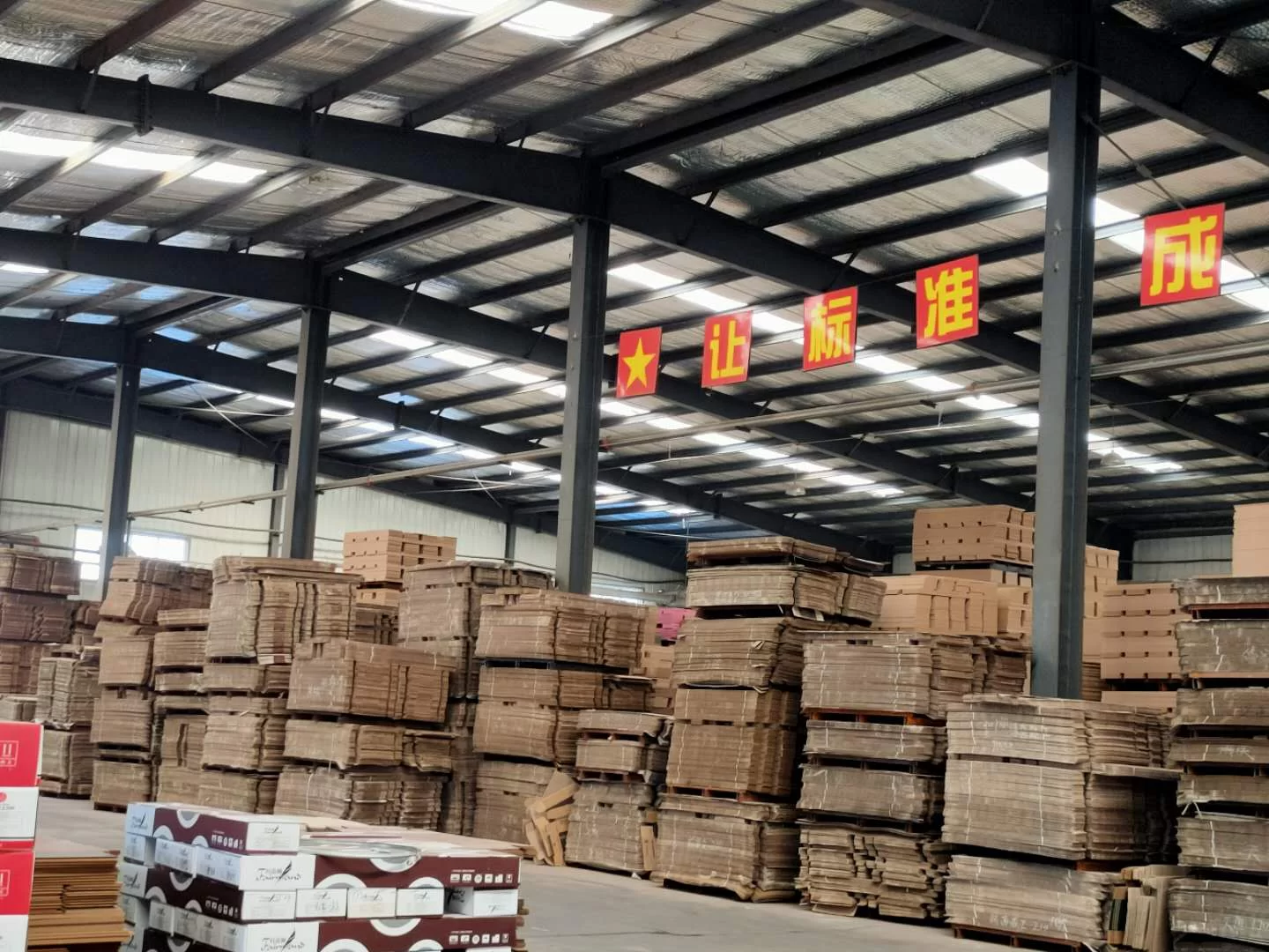 wholesale laminate wood flooring