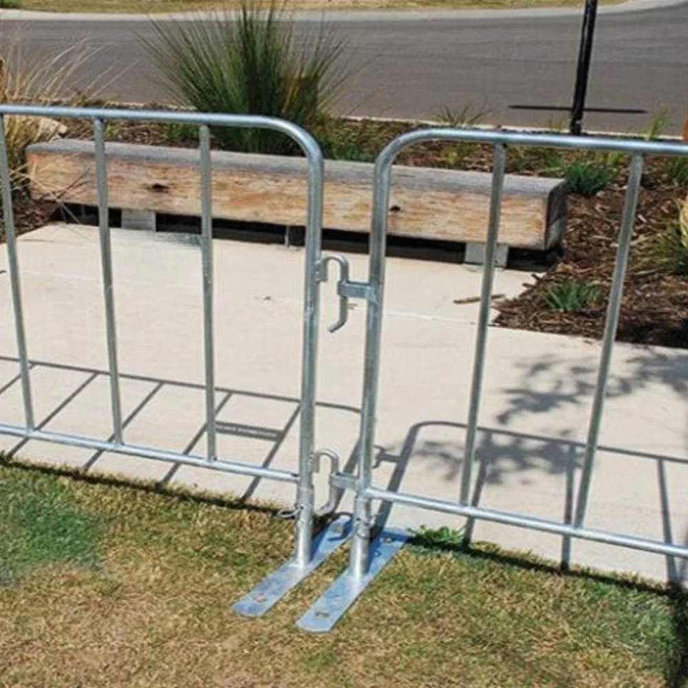 Galvanized Metal Crowd Barrier | Temporary Crowd Control Barrier