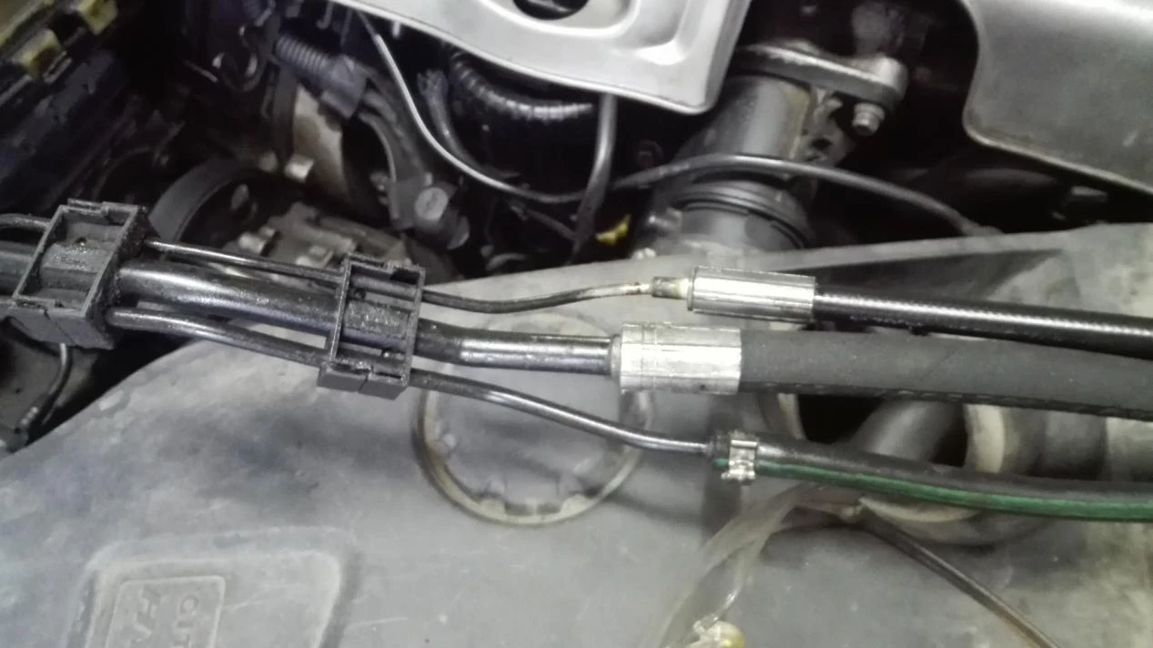 The Application Of Auto Rubber Hose In Automobiles