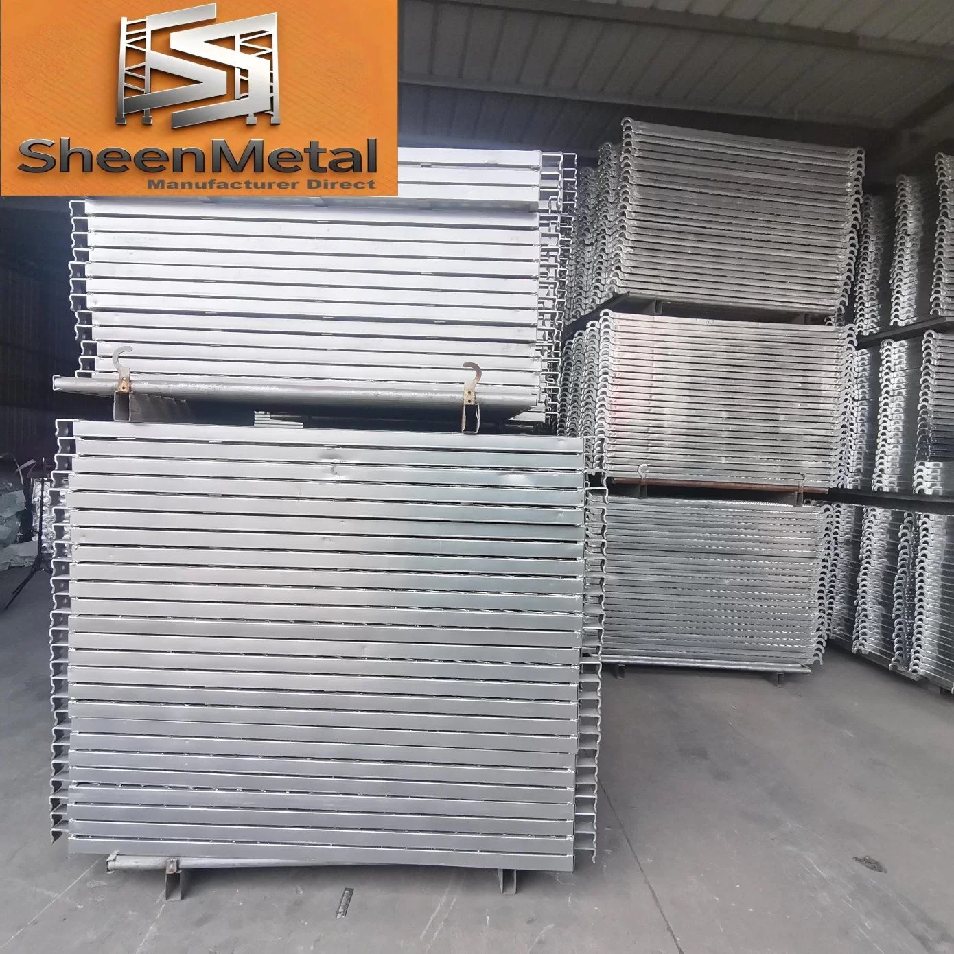 Bordo E Plancia Dell'armatura