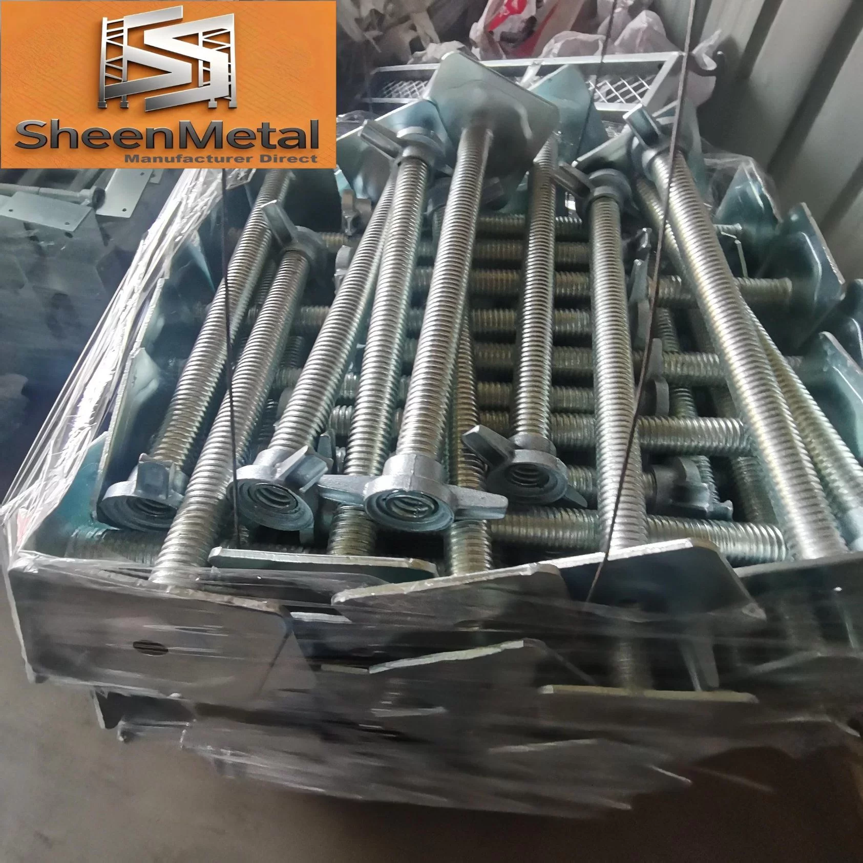 Martinetto a vite per ponteggi