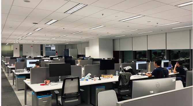 active and passive components of integrated circuit