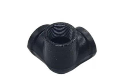 Temperguss-Rohrverschraubungen mit elektrophoretischen Seitenauslass-Winkelstücken