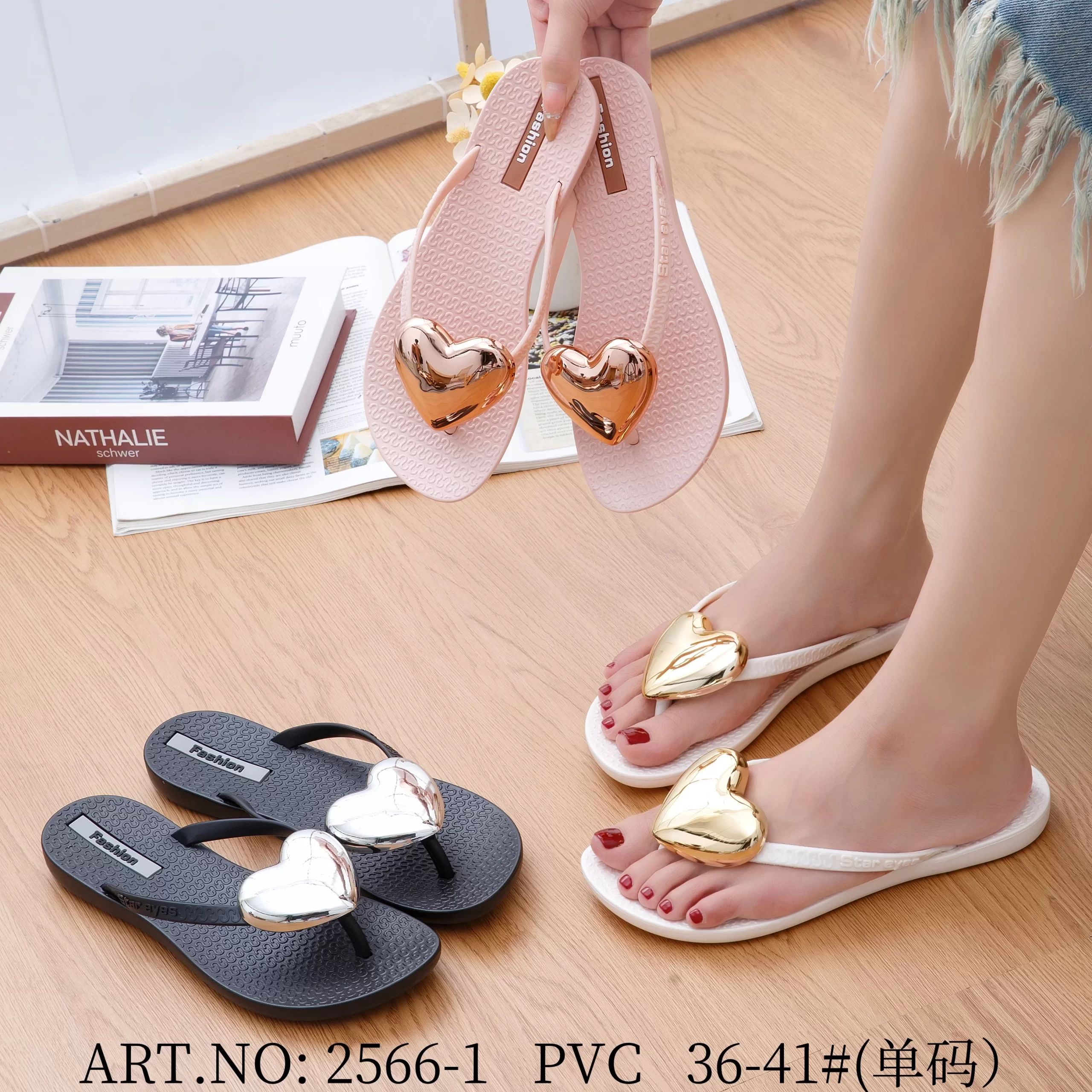 Gold Heart Decor Flip Flops – Women’s Summer Beach & Casual Sandals