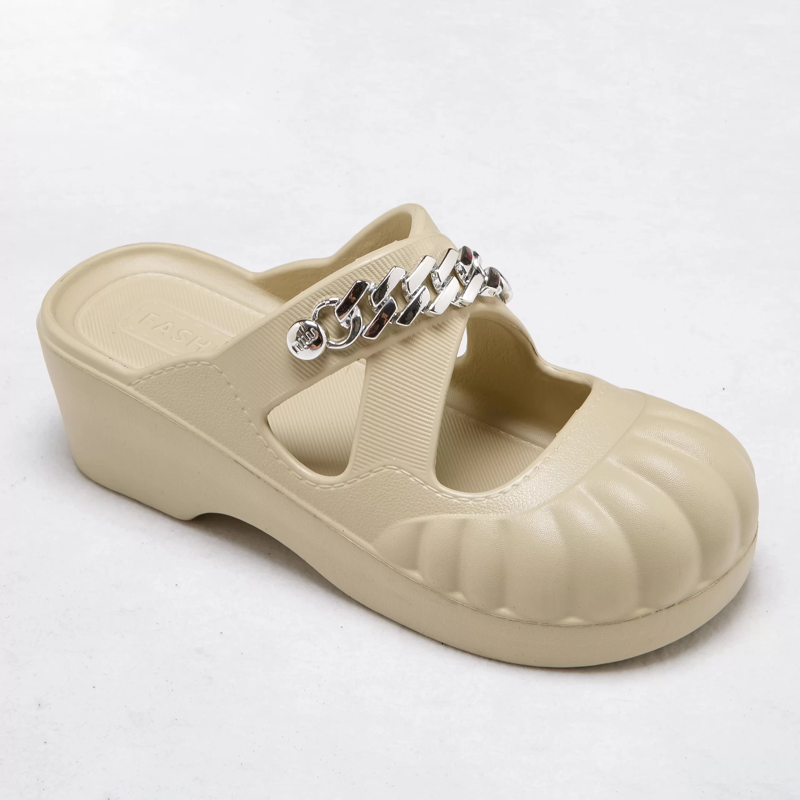 Women’s Chain-Embellished Crisscross Platform Mules – Lightweight EVA Clogs