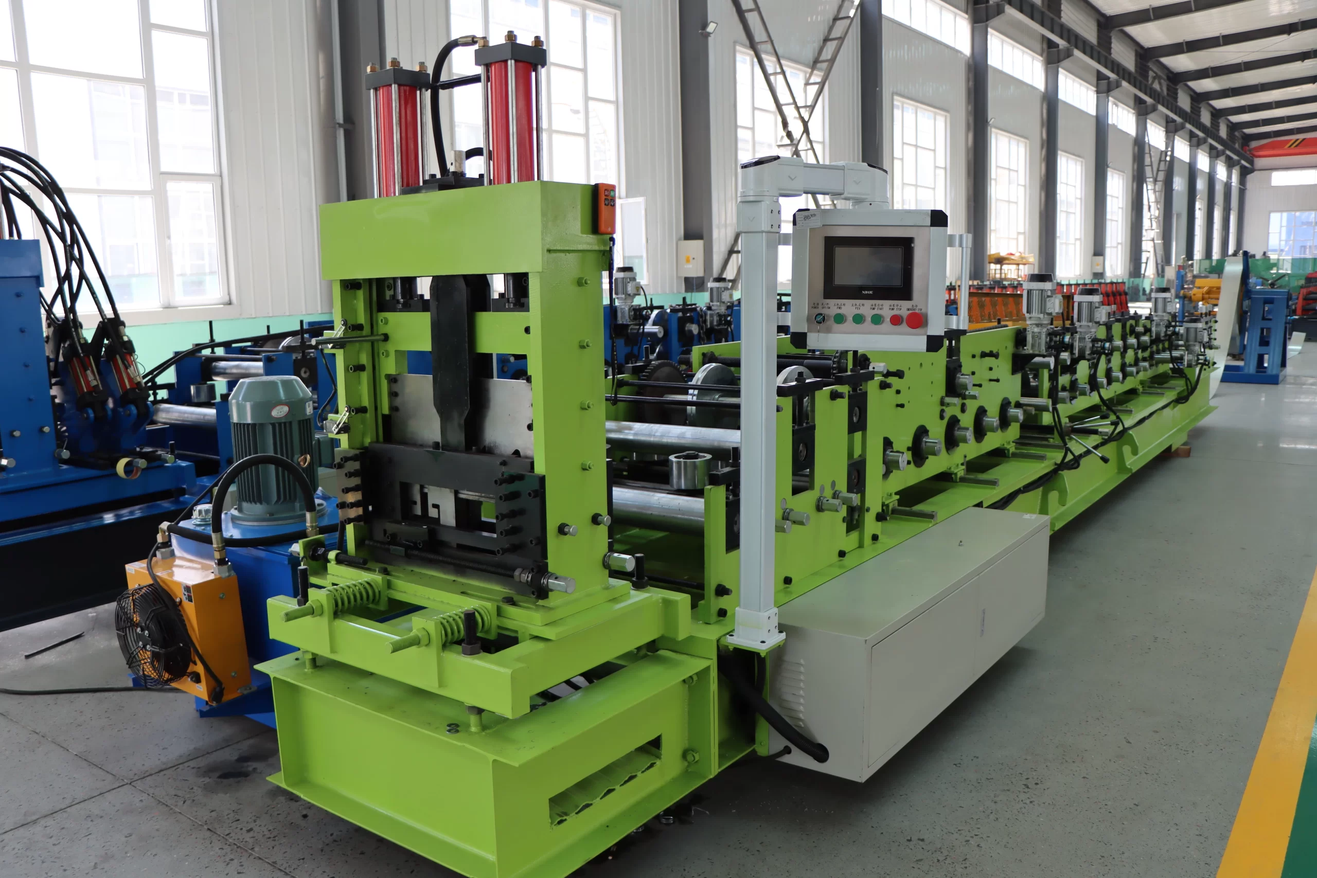 corrugated tank forming machine