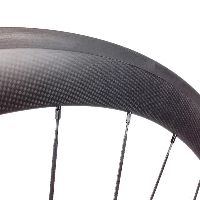Carbon Bike Wheels Dominate Mountain Biking With Strength and Agility