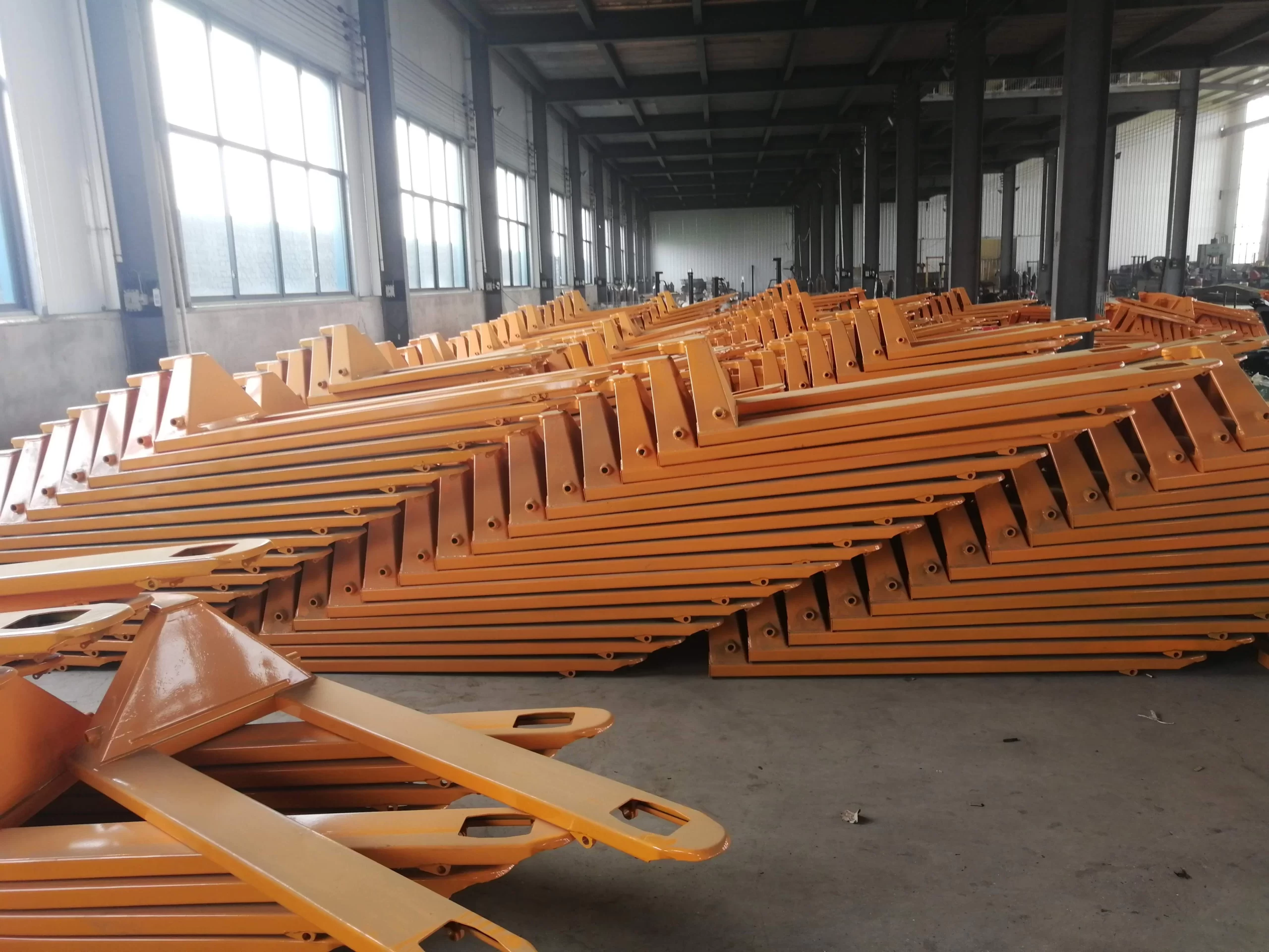 Manual Pallet Trucks: Durable, Cost-Effective Material Handling Solutions for Global Operations