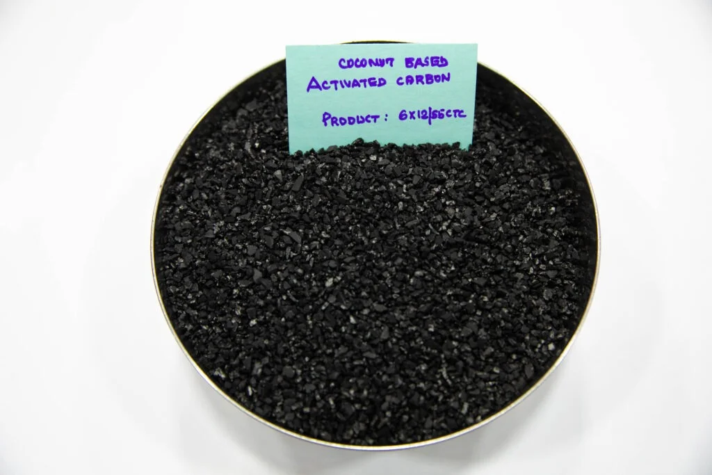 Soluciones avanzadas Proveedor de carbón activado de cáscara de coco para tratamiento de agua y recuperación de oro