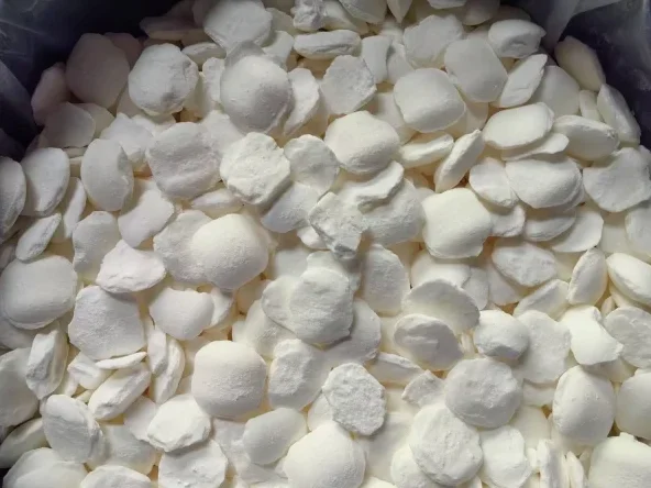 High Purity Sodium Cyanide NaCN 98% Bag Packaging For Worldwide Distribution